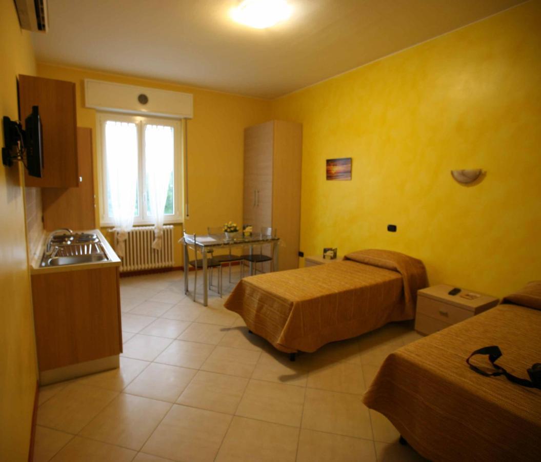 Amati Policlinic Monza Apartment Bagian luar foto