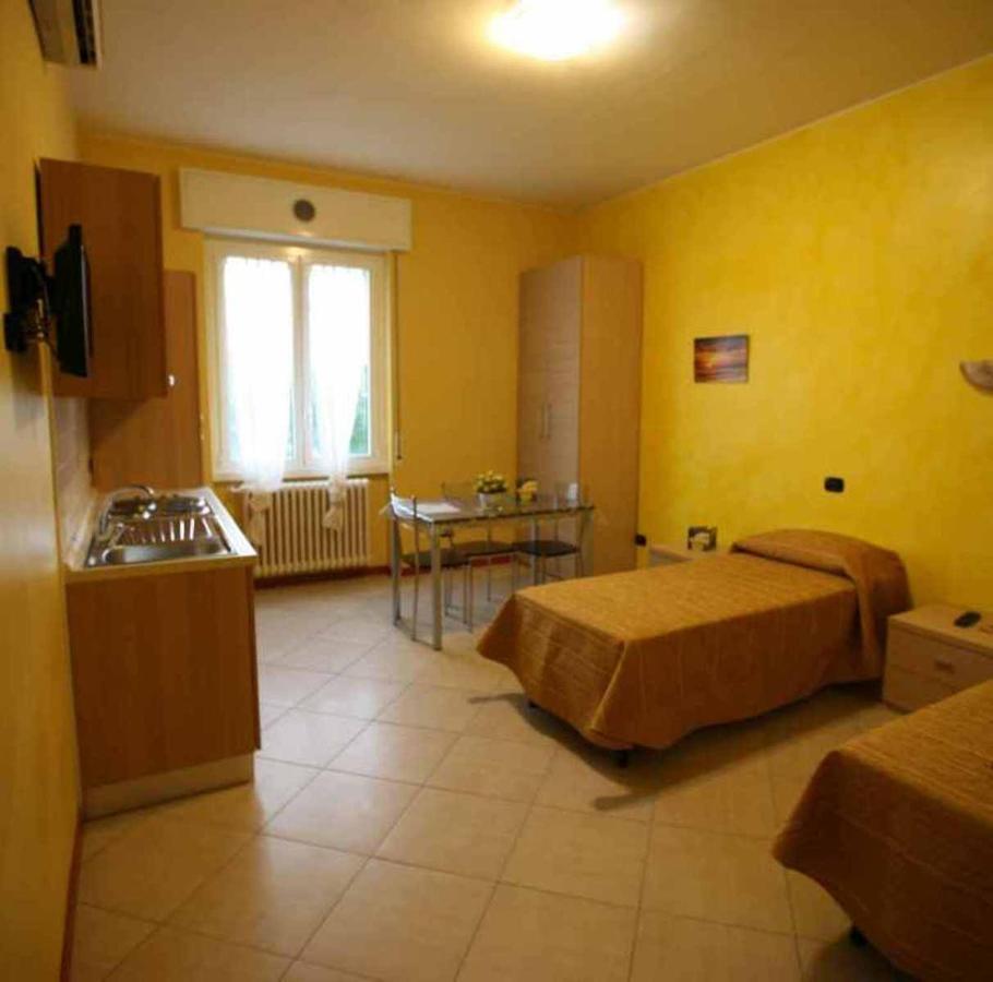 Amati Policlinic Monza Apartment Bagian luar foto